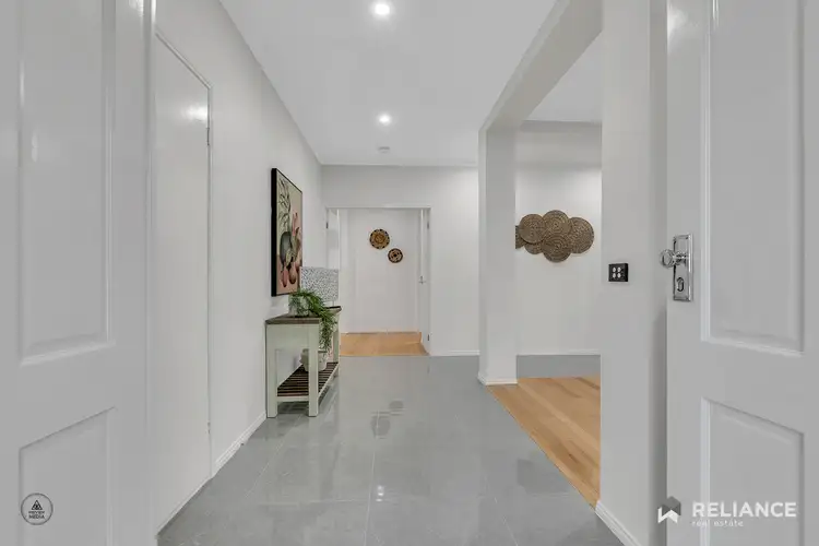 Second view of Homely house listing, 3 Sheffield Court, Cairnlea VIC 3023