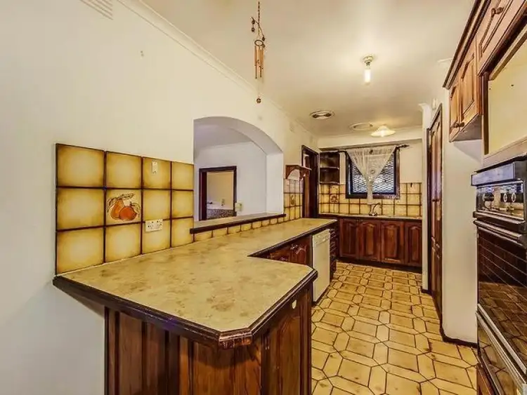 Fourth view of Homely house listing, 4 Linda Place, St Albans VIC 3021