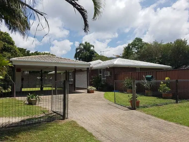 21 Golden Grove Drive, Bentley Park QLD 4869