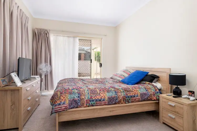 Fifth view of Homely townhouse listing, 1/23 Crawshaw Crescent, Glenroy NSW 2640