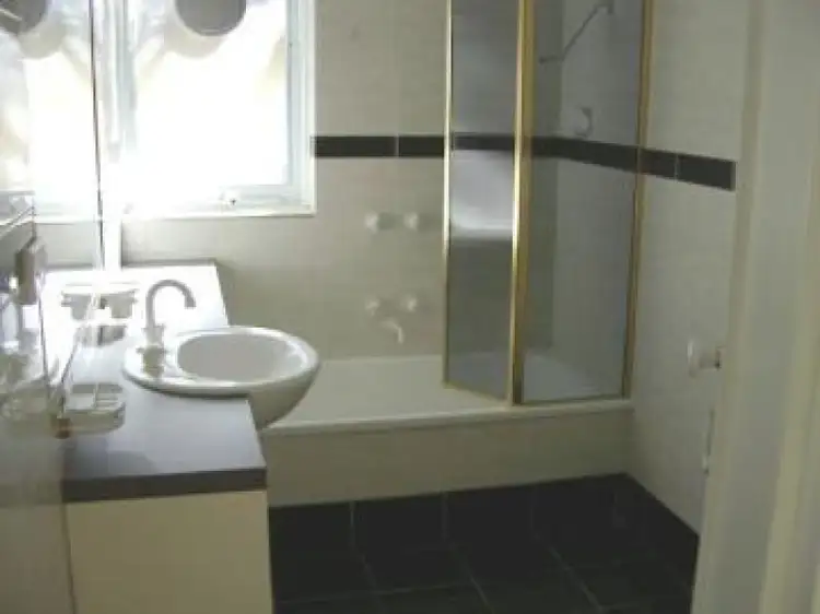 Third view of Homely unit listing, 1/124B Barkers Road, Hawthorn VIC 3122