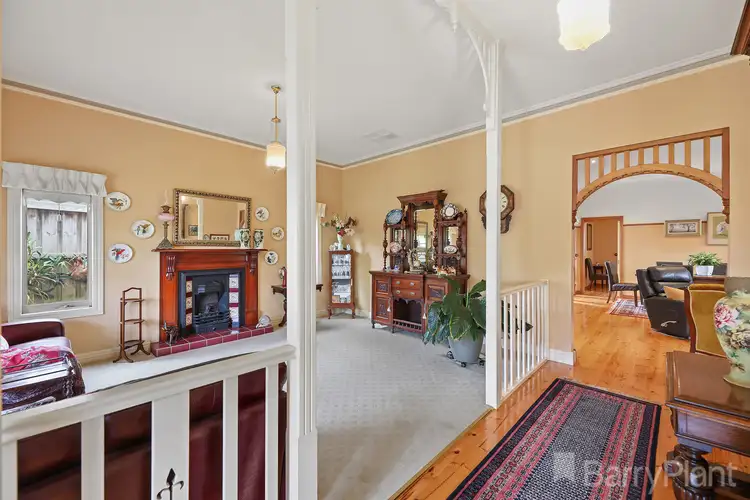 Fourth view of Homely house listing, 10 Amber Court, Drouin VIC 3818