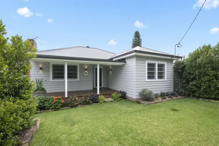 33 Lindesay Street, East Maitland NSW 2323