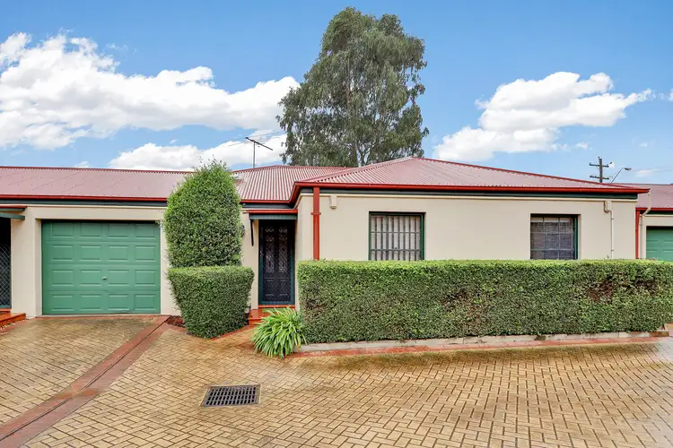 Fourth view of Homely villa listing, 3/137-139 Toongabbie Road, Toongabbie NSW 2146