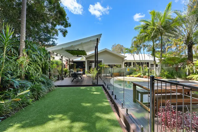 16 Taine Street, Noosaville QLD 4566