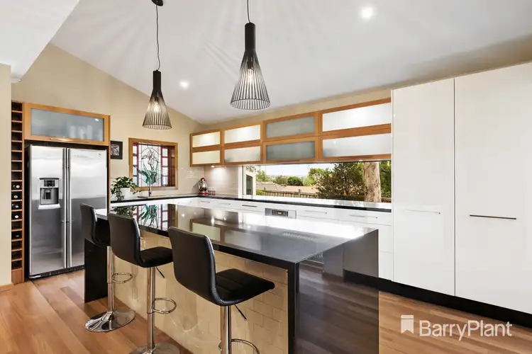 Fifth view of Homely house listing, 32 Heatherlea Drive, Wheelers Hill VIC 3150