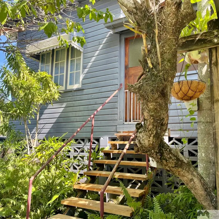 22 Grove Street, Cairns North QLD 4870