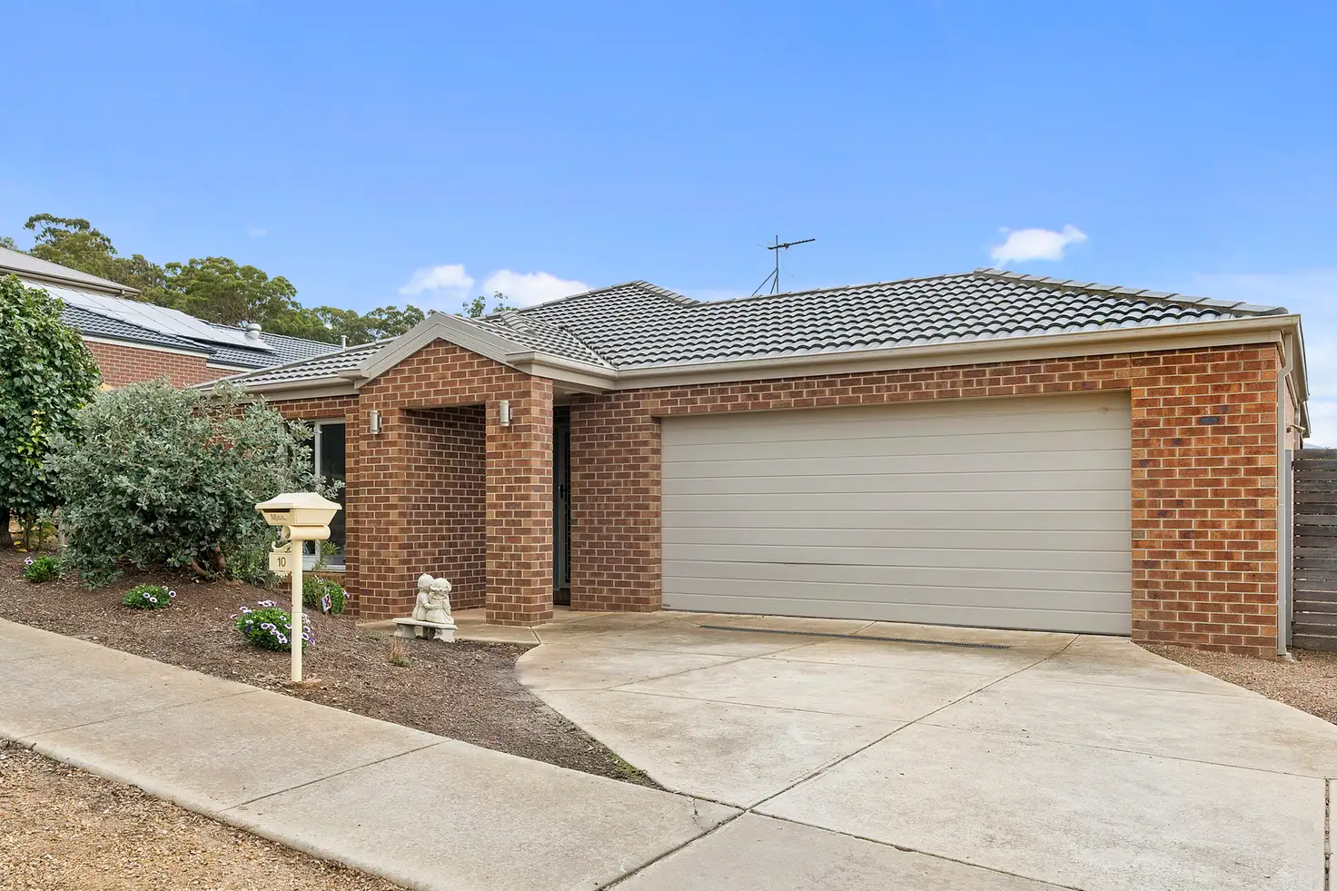 Main view of Homely house listing, 10 Roman Drive, Darley VIC 3340