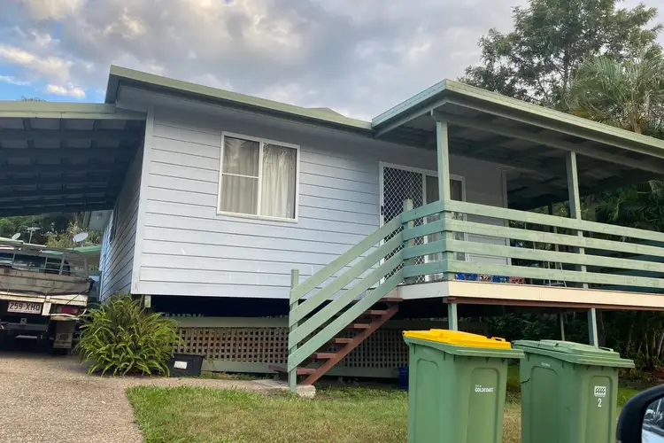 2 Cedar Drive, Stapylton QLD 4207