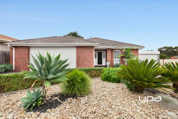 24 Woodstock Close, Sunbury VIC 3429