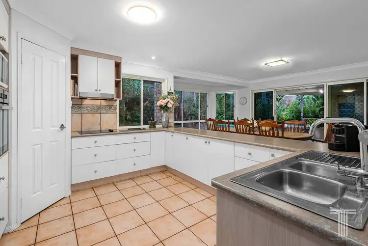 Sixth view of Homely house listing, 15 Ridgeview Street, Carindale QLD 4152