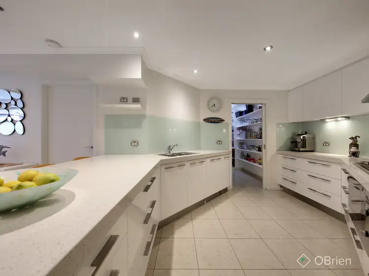 Fifth view of Homely house listing, 2 Baynton Street, Oakleigh East VIC 3166