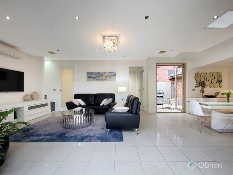 Sixth view of Homely house listing, 2 Baynton Street, Oakleigh East VIC 3166