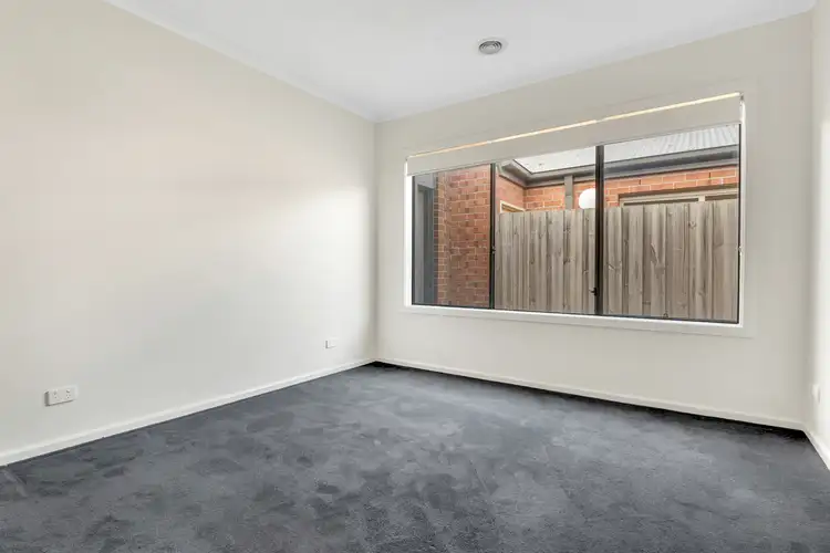 Sixth view of Homely house listing, 31 Kernan Court, Craigieburn VIC 3064