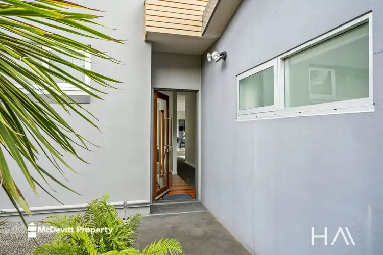 4/245 Churchill Avenue, Sandy Bay TAS 7005