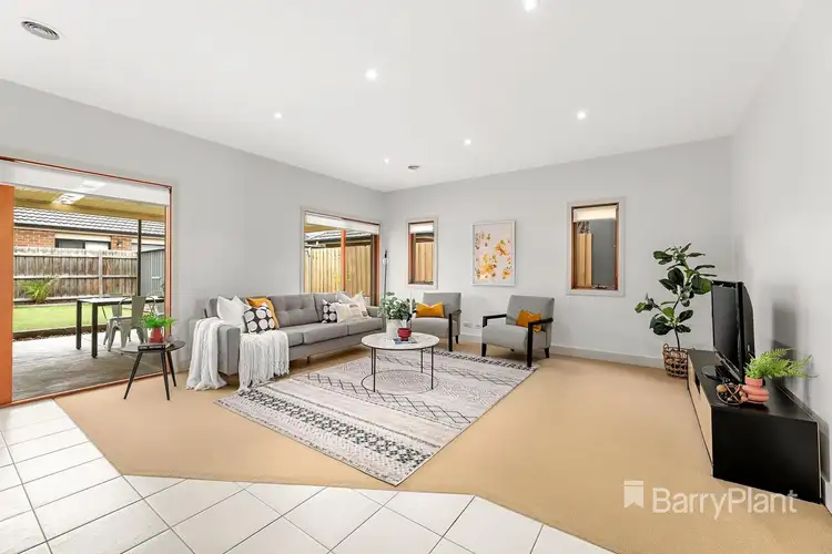 Fifth view of Homely house listing, 7 Visage Drive, South Morang VIC 3752