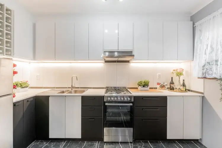 Main view of Homely unit listing, 6/20 Heytesbury Street, Herne Hill VIC 3218