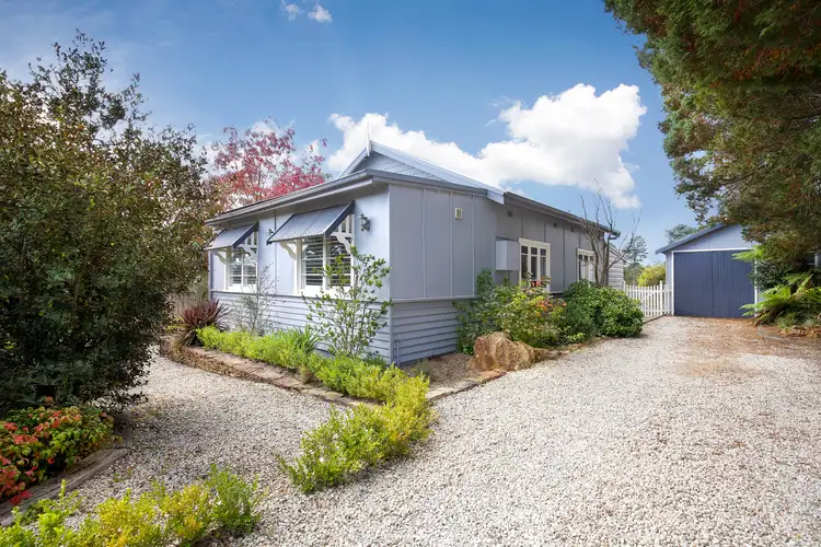 16 Leura Mall, Leura NSW 2780