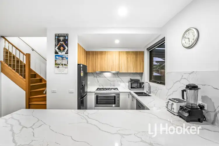 Sixth view of Homely townhouse listing, Level 3/305/12 Gunns Road, Hallam VIC 3803