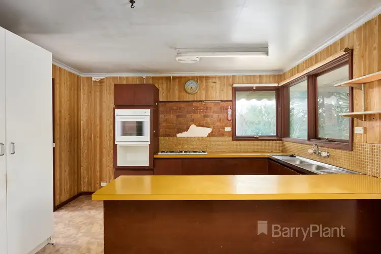 Third view of Homely house listing, 10 Oakdene Court, Noble Park North VIC 3174