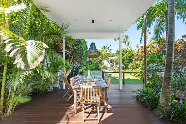 1 Blackwood Road, North Curl Curl NSW 2099