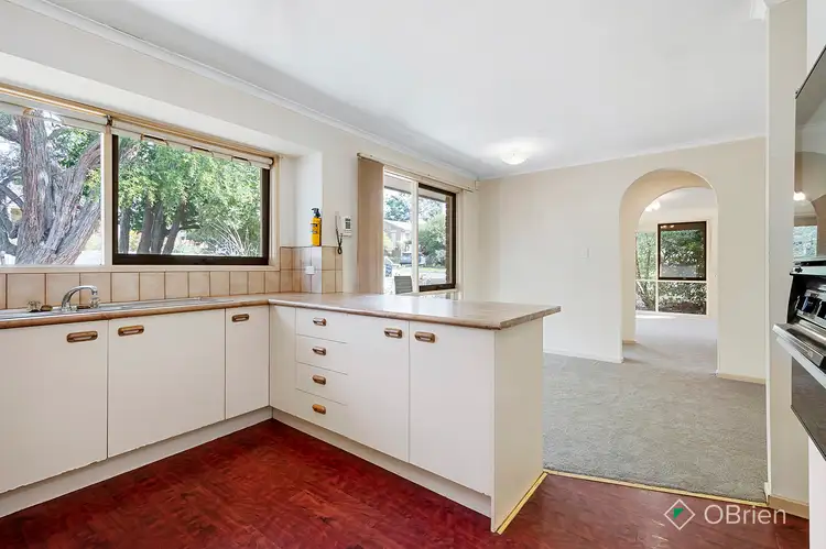 Fifth view of Homely house listing, 1 Anjaya Court, Frankston VIC 3199