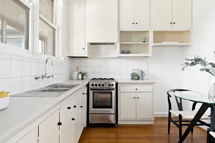 Fifth view of Homely apartment listing, 9/28 Elgin Avenue, Armadale VIC 3143