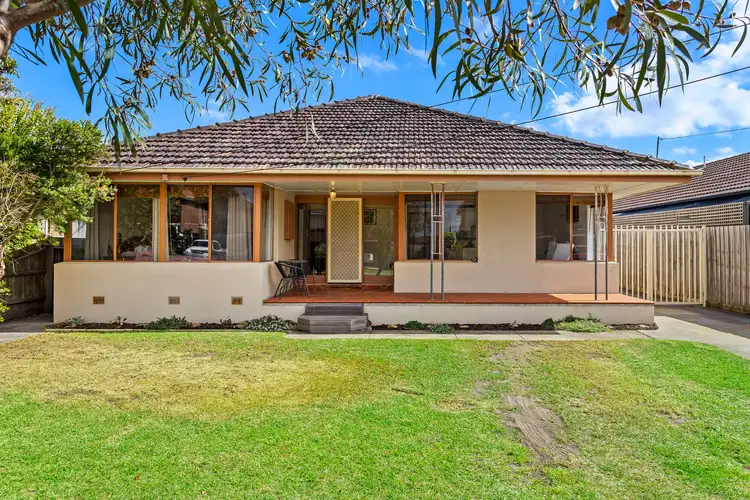 65 Simmons Drive, Seaholme VIC 3018