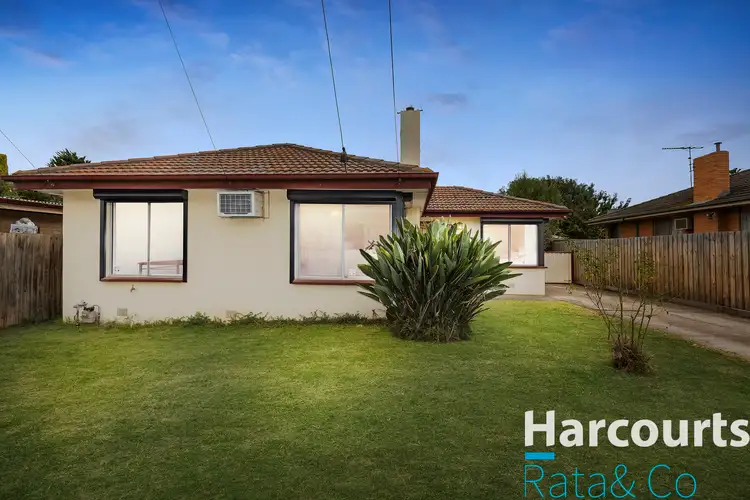 27 Frobisher Street, Melton VIC 3337