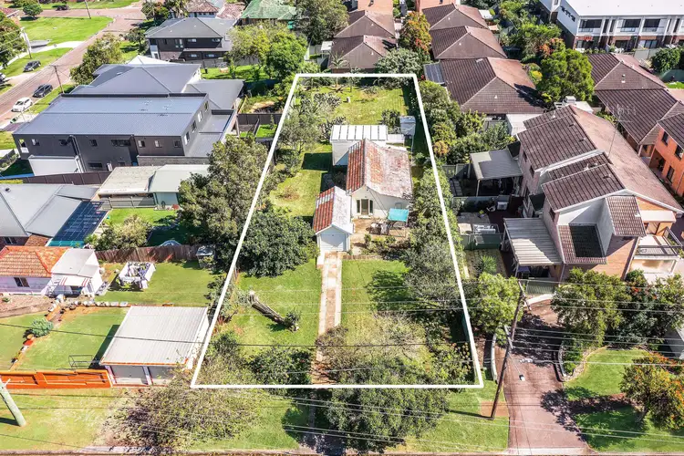 81 Belmont Street, Sutherland NSW 2232