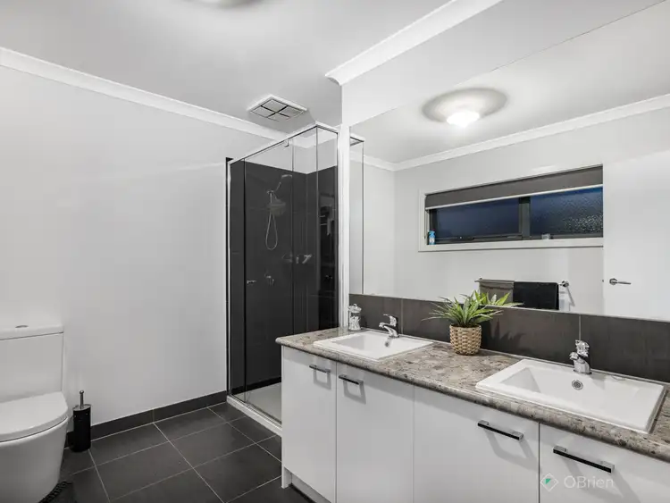 Fifth view of Homely house listing, 37 Sandstone Circuit, Carrum Downs VIC 3201