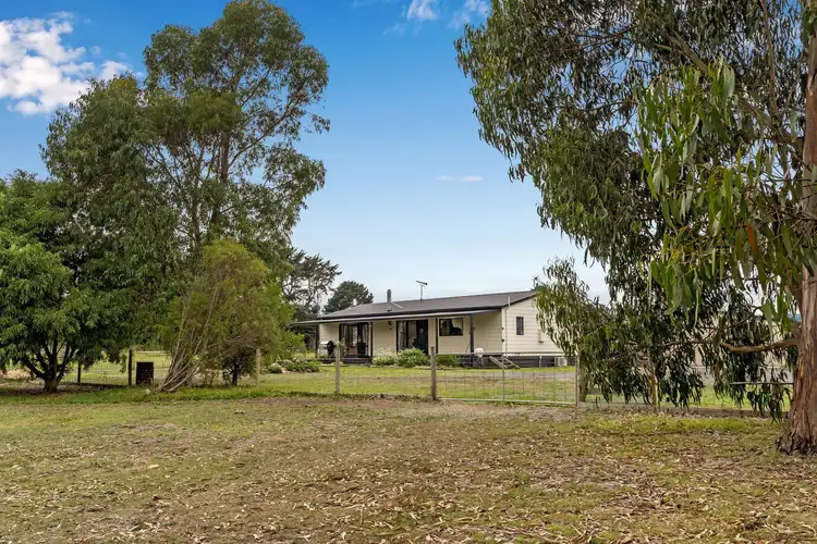 93 Greenes Lane, Gordon VIC 3345