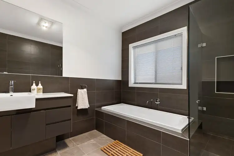 Sixth view of Homely house listing, 14 Bellona Chase, Cameron Park NSW 2285