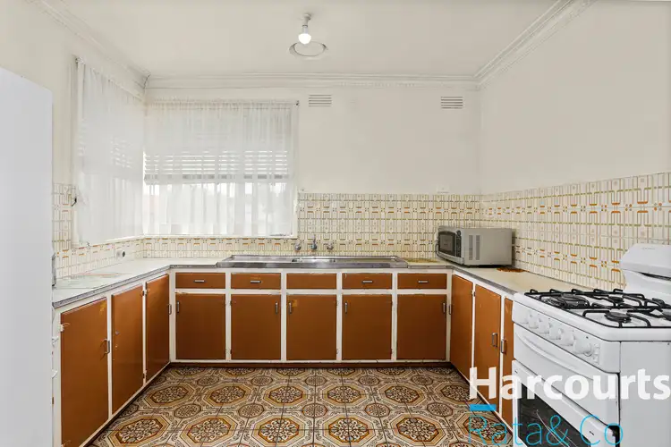 Fifth view of Homely house listing, 100 The Boulevard, Thomastown VIC 3074