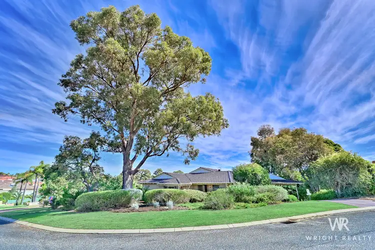 21 Tallering Heights, Woodvale WA 6026