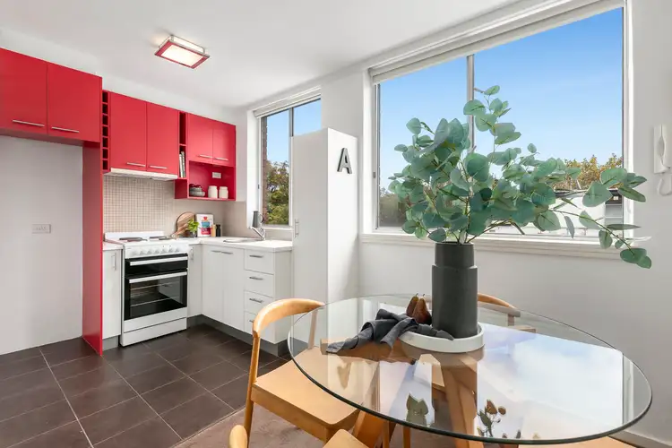 14/5 Redan Street, St Kilda VIC 3182