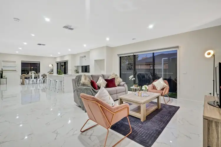 3/102 Wootten Road