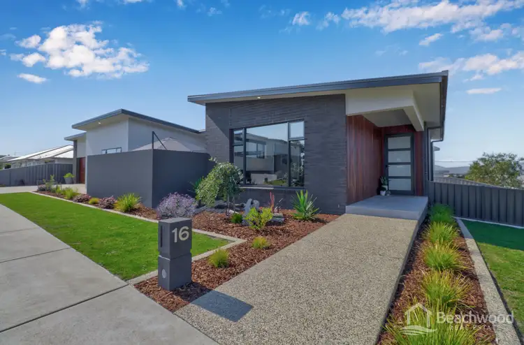 16 Arthur Street, Shearwater TAS 7307