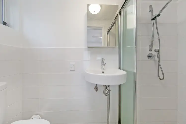 Fourth view of Homely unit listing, 2/14 Meadow Crescent, Meadowbank NSW 2114