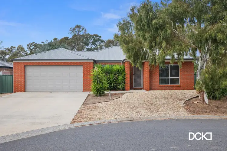 14 Caulfield Drive, Ascot VIC 3551
