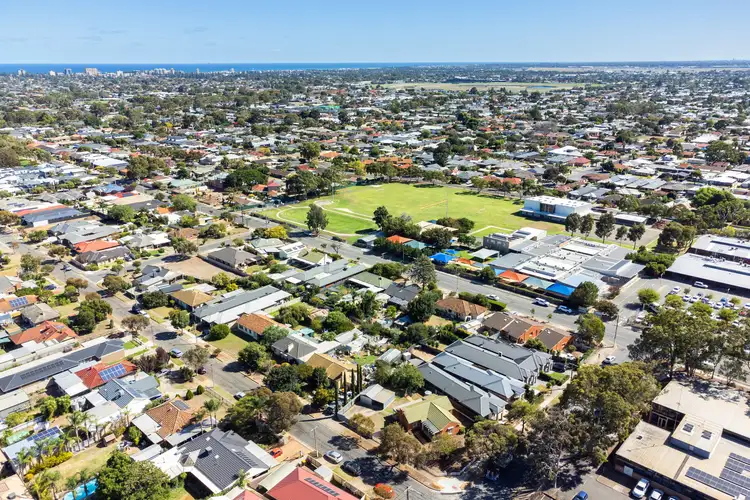 Fourth view of Homely house listing, 4 Davidson Avenue, Park Holme SA 5043