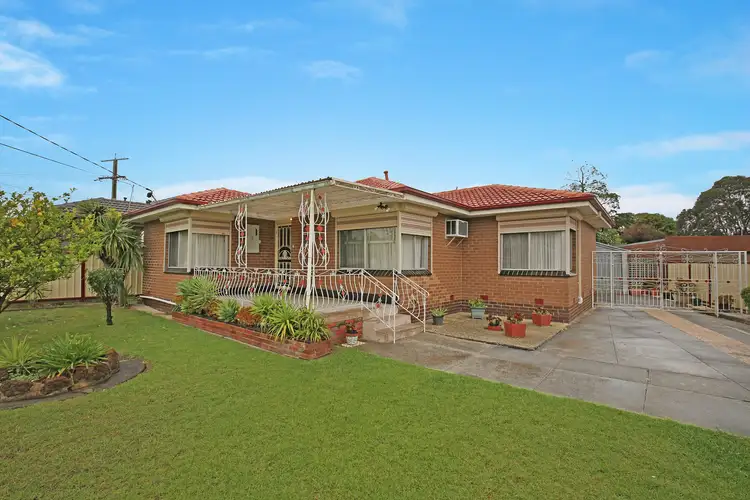 Main view of Homely house listing, 6 Collins Street, Thomastown VIC 3074