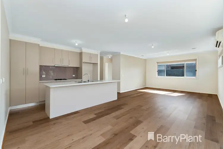Fifth view of Homely house listing, 32 Wakefields Drive, Brookfield VIC 3338