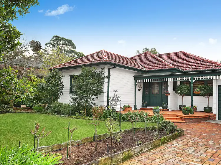 22 Catherine Street, St Ives NSW 2075