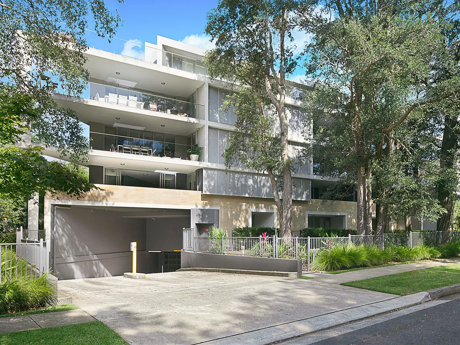 Main view of Homely apartment listing, 20/2-4 Newhaven Place, St Ives NSW 2075
