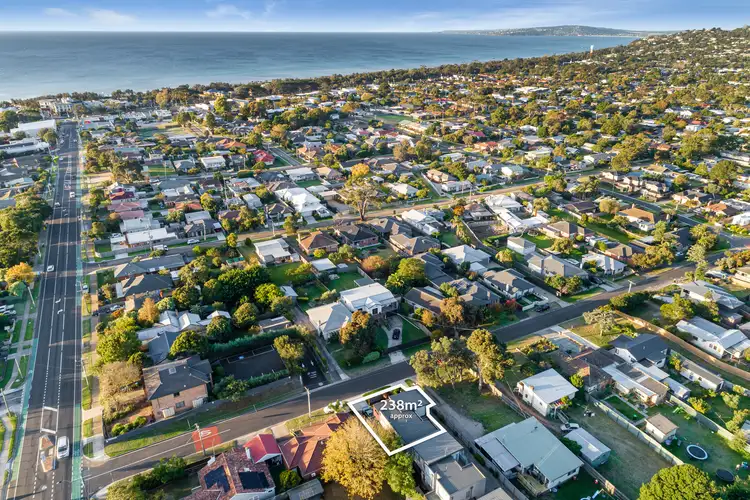 Sixth view of Homely townhouse listing, 1/39 Mark Street, Rosebud VIC 3939