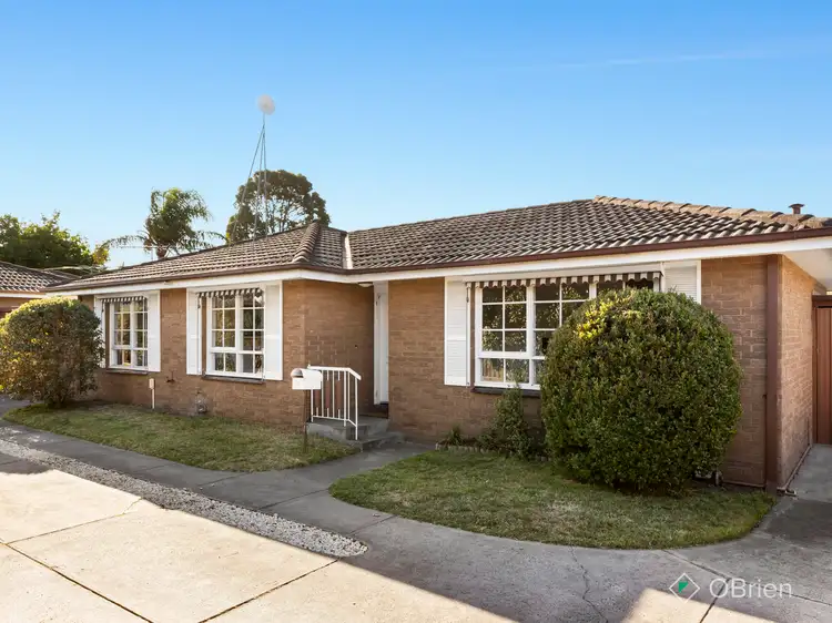 Main view of Homely unit listing, 4/10 Hilda Street, Cheltenham VIC 3192
