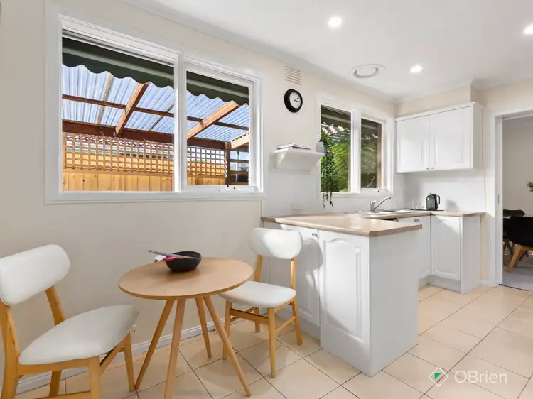 Fifth view of Homely unit listing, 4/10 Hilda Street, Cheltenham VIC 3192