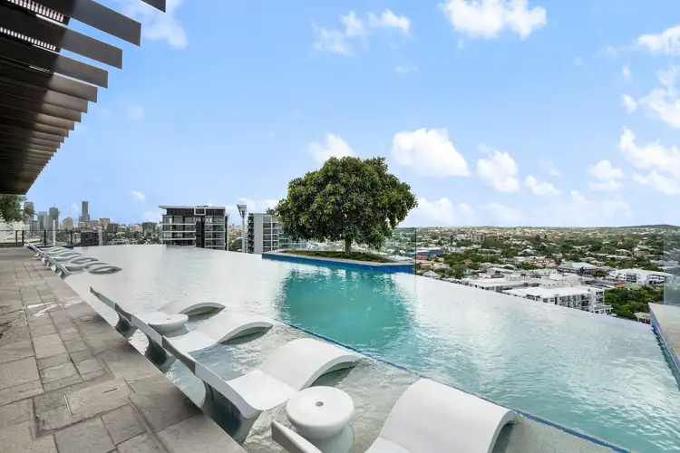 1306/62 Logan Road, Woolloongabba QLD 4102