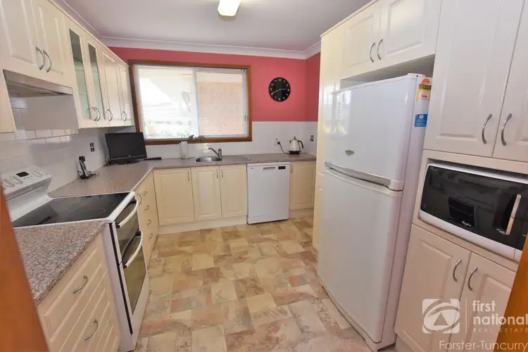 Sixth view of Homely villa listing, 2/9 Sheppard Close, Tuncurry NSW 2428